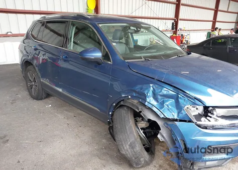 2018 Volkswagen Tiguan 2.0T Se/2.0T Sel z USA, uszkodzony, nr VIN 3VV2B7AX5JM096411